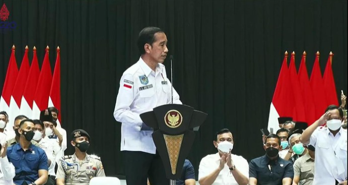 Jokowi Minta Relawan Tak Tergesa Soal Urusan Politik 2024